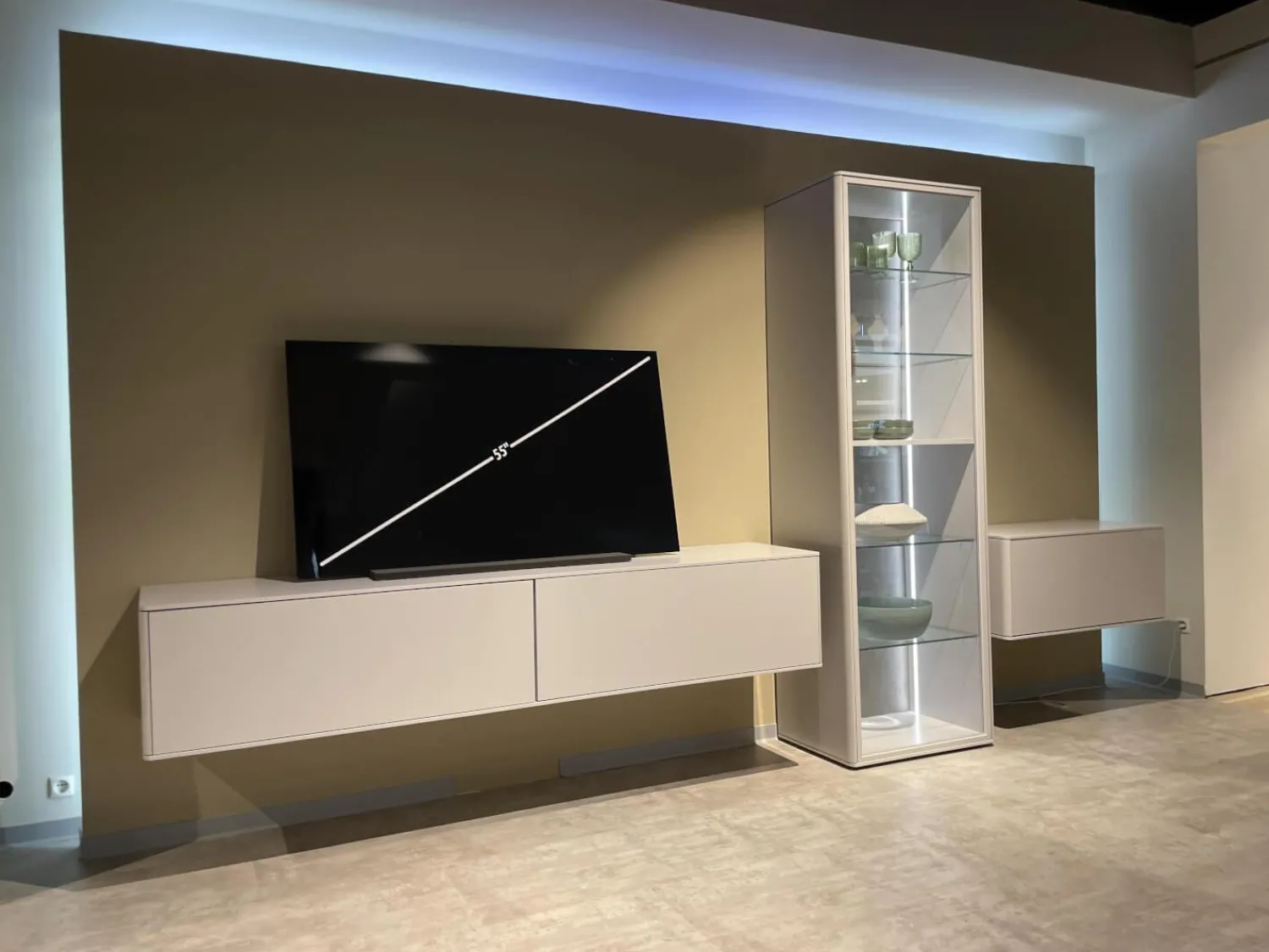 WK Wohnen Wohnwände & Tv-Lowboards|Wohnwand WK 418 Zola Glattlack Steingrau 407 Inklusive Beleuchtung Ohne TV