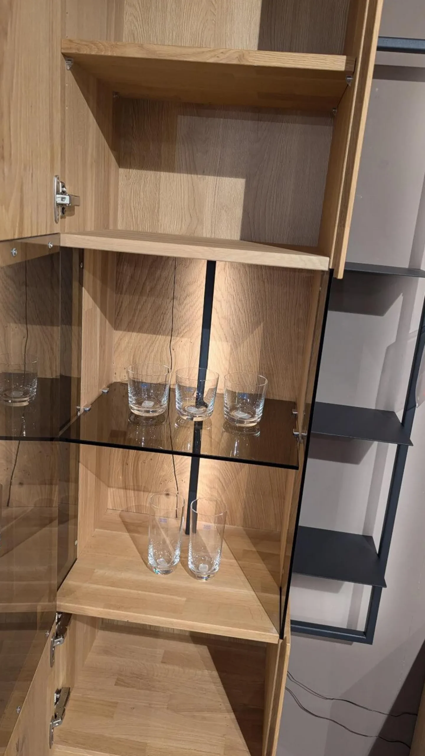 Wöstmann Wohnwände & Tv-Lowboards|Wohnwand WM 1880 Wildeieche Massiv