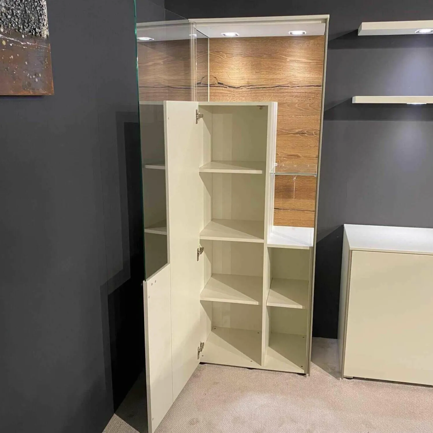 Venjakob Wohnwände & Tv-Lowboards|Wohnwand-Vitrinen Kombination Sentino Weiß Matt Rückwand in Anziano Eiche