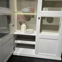 Wöstmann Vitrinen & Highboards|Zeilenschrank WM Casa 220 Pinie Massiv Weiß Soft Gebürstet Mit LED Beleuchtung